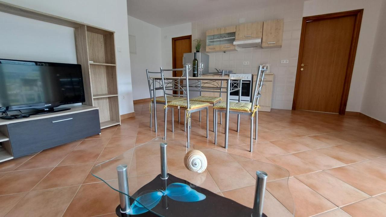 Cozy Apartments Baska المظهر الخارجي الصورة