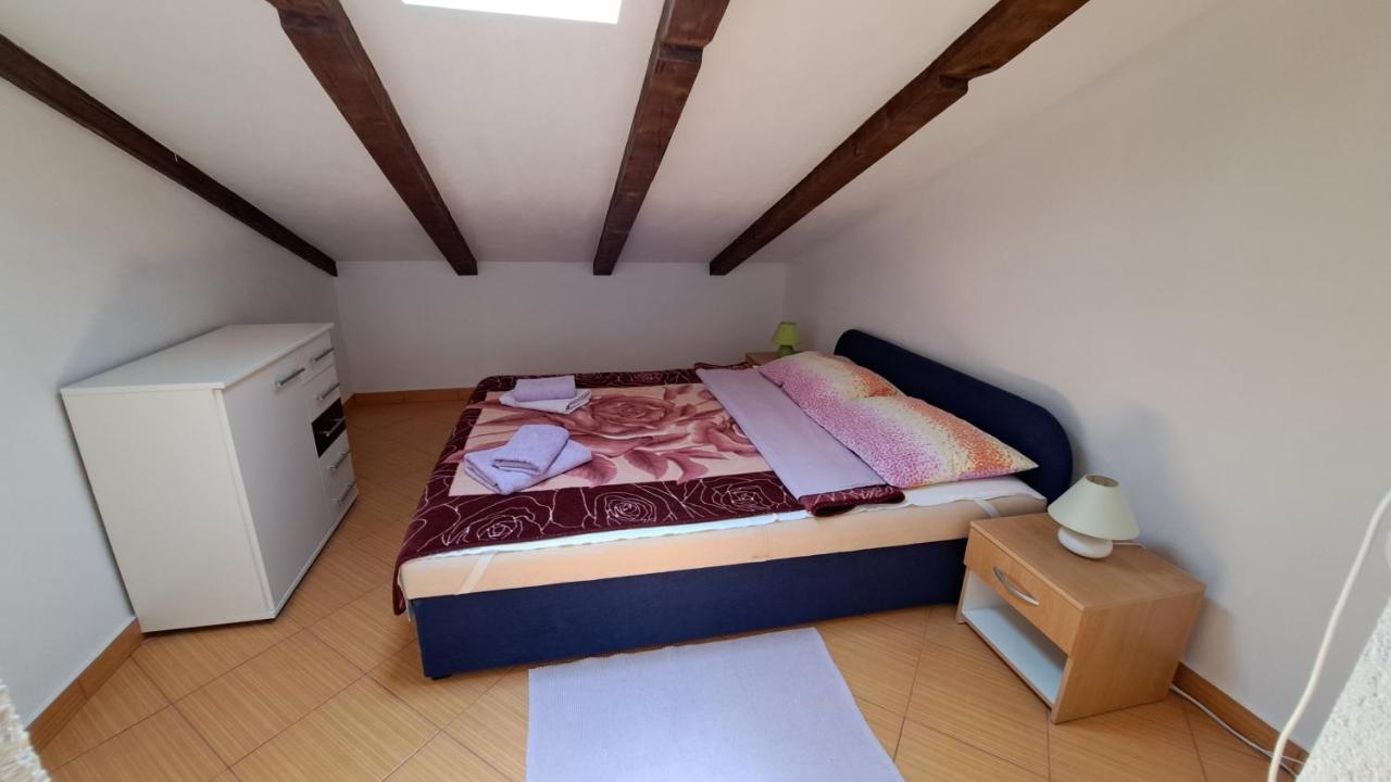 Cozy Apartments Baska المظهر الخارجي الصورة