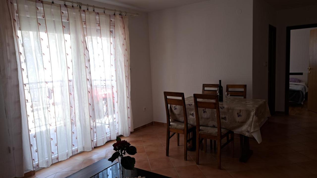 Cozy Apartments Baska المظهر الخارجي الصورة