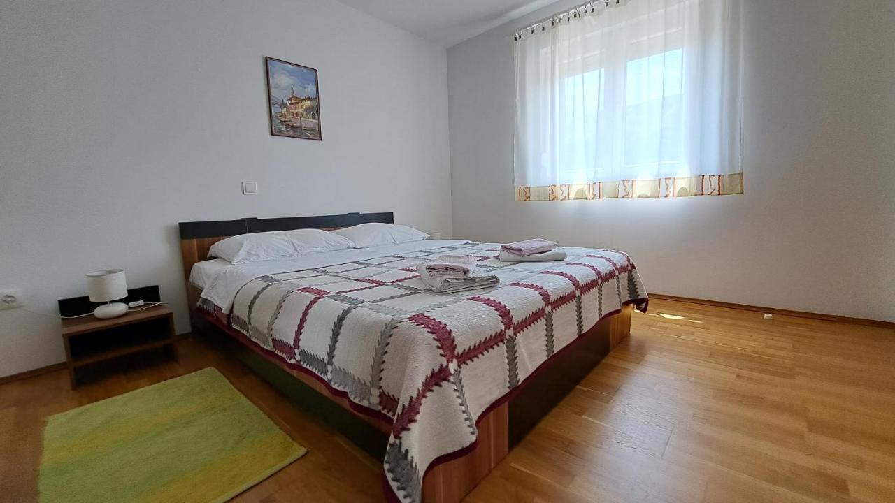 Cozy Apartments Baska المظهر الخارجي الصورة
