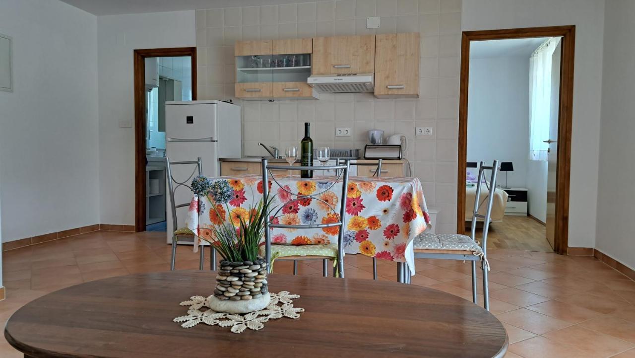 Cozy Apartments Baska المظهر الخارجي الصورة