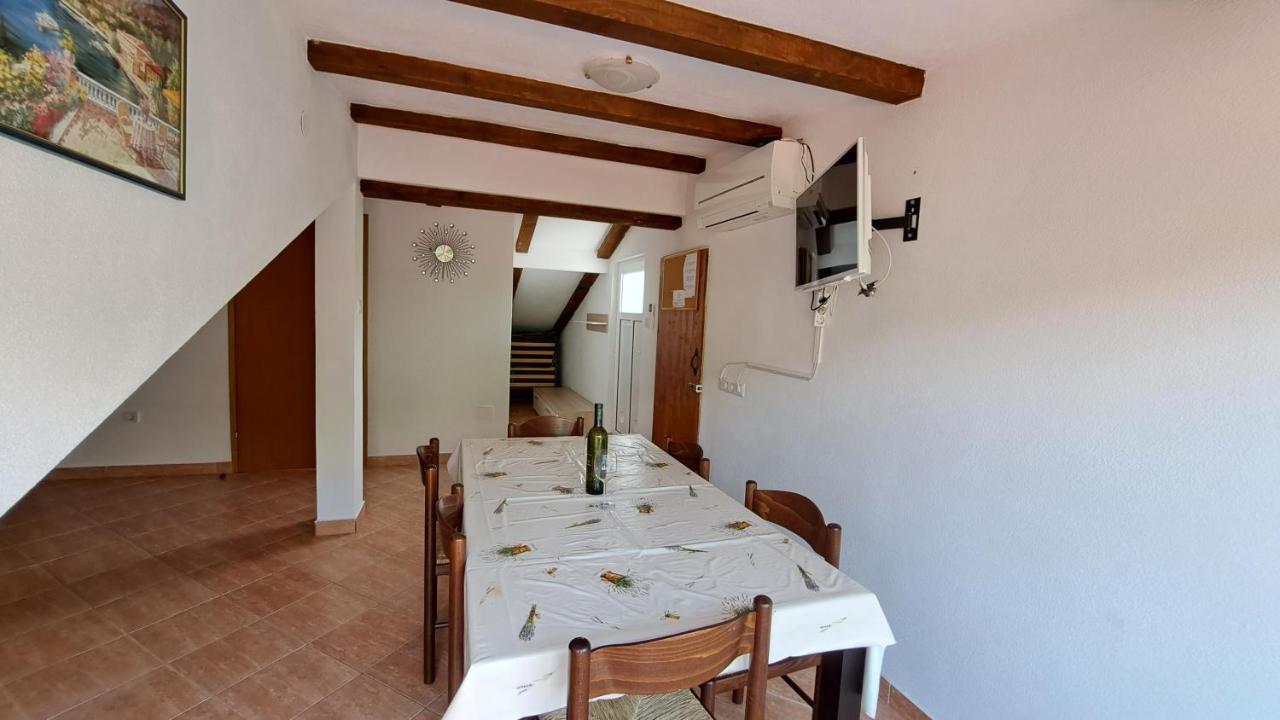 Cozy Apartments Baska المظهر الخارجي الصورة